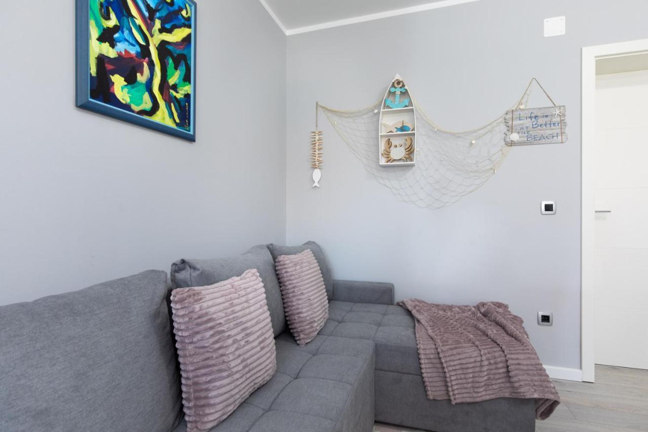 Apartment Odore Di Mare With Beautiful Garden Krk Town Εξωτερικό φωτογραφία